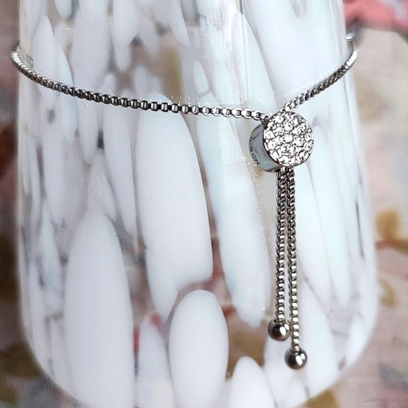 Silver Tone LOVE Sweetheart Clear Rhinestone Slide Bracelet Preloved - Picture 4 of 10